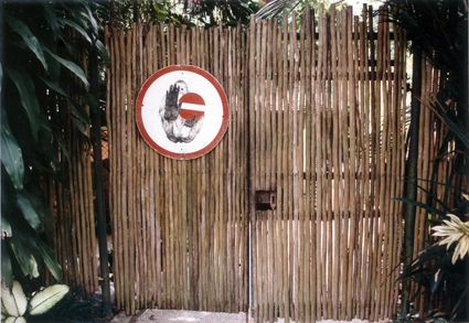 'no entry' sign